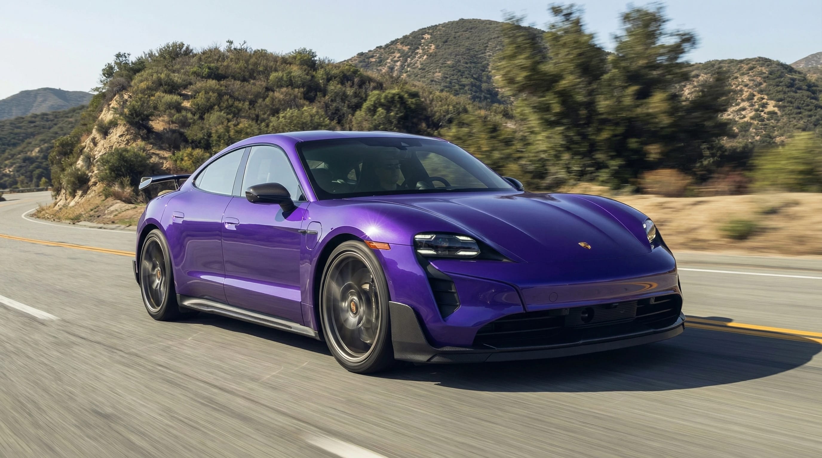 2025 Porsche Taycan Turbo GT Weissach